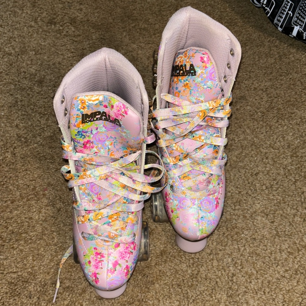 Like new skates